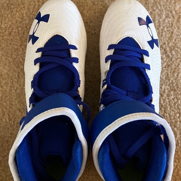 Under Armour Baseball Cleats - Picture 3 of 4